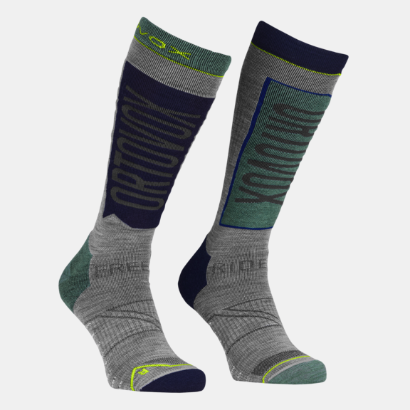 Free elite socks deals